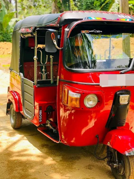 Bajaj Three Wheel 2010 - Used Three wheeler sale in Sri Lanka - patpat.lk
