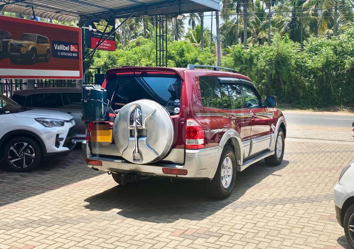 Mitsubishi Montero 2003 - Used SUV sale in Sri Lanka - patpat.lk
