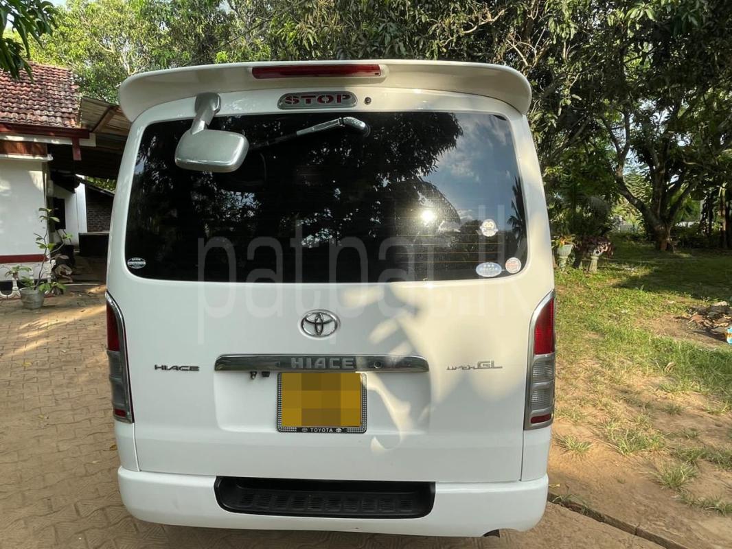 Toyota Super GL 2007 - பயன்படுத்தப்பட்டது வேன் sale in Sri Lanka - patpat.lk