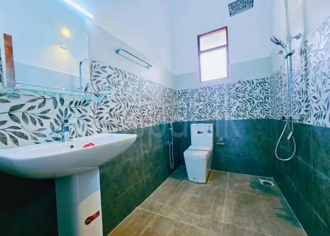 House for Sale in Athurugiriya