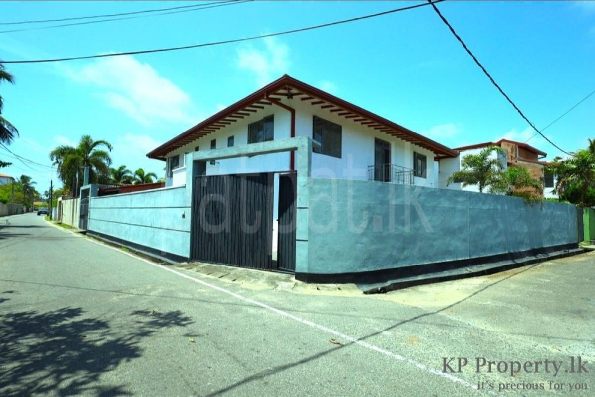 House for Sale in Mount Lavinia ads-image-1
