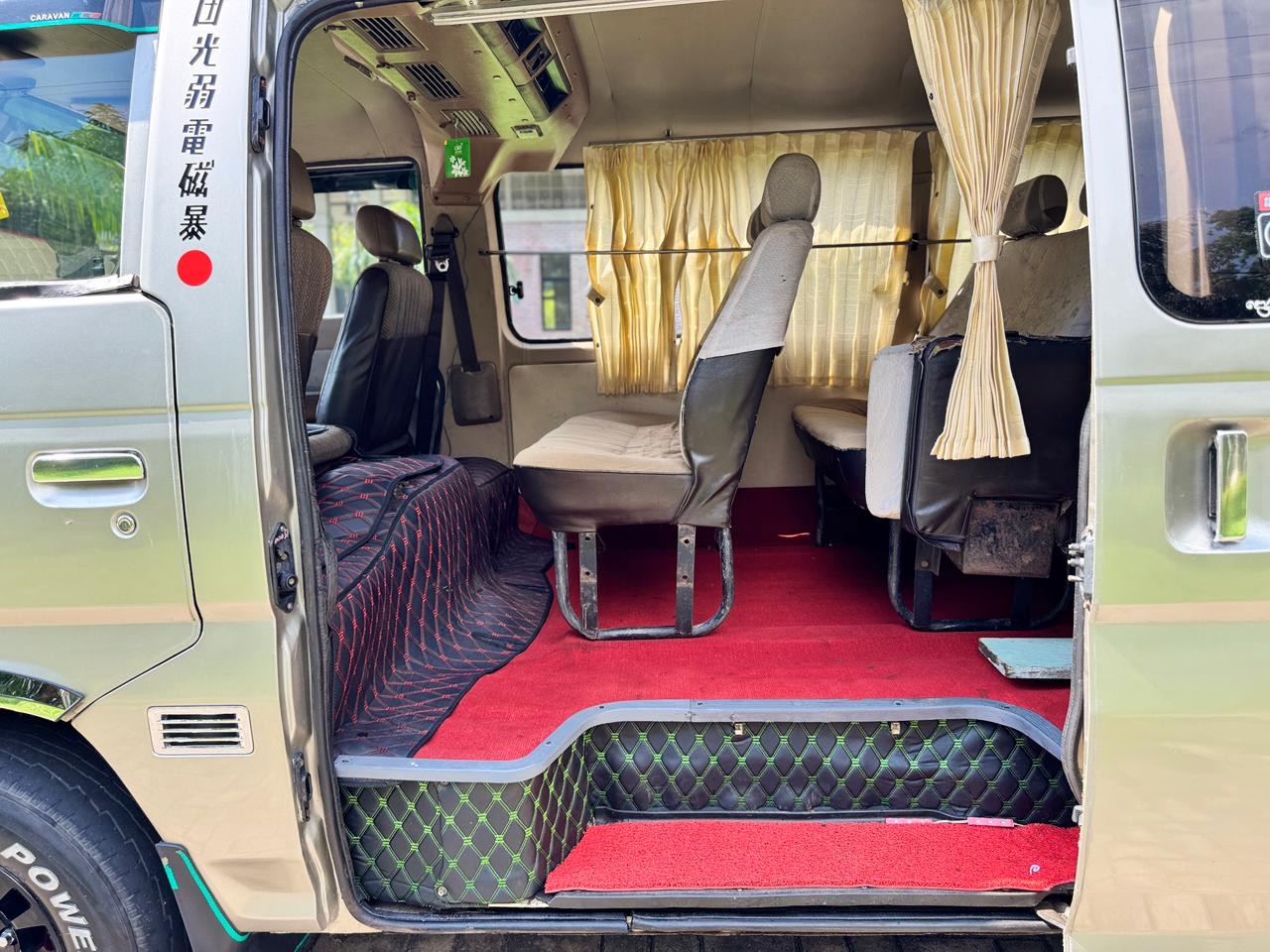 Nissan Caravan 1991 - Used Van sale in Sri Lanka - patpat.lk