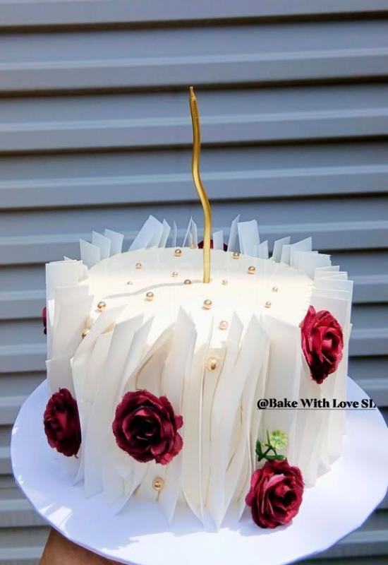 Birthday cake for Anyone Wedding Cake Kesbewa Piliyandala