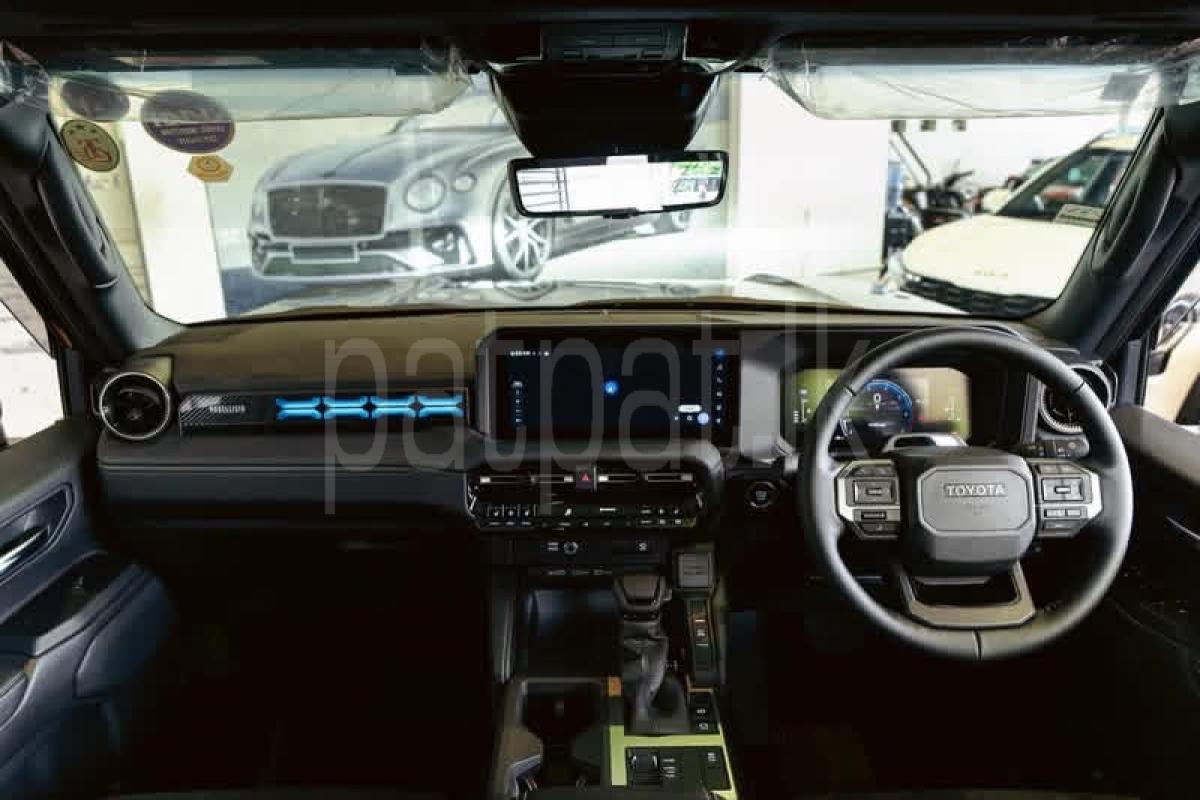 Advertisement image 5