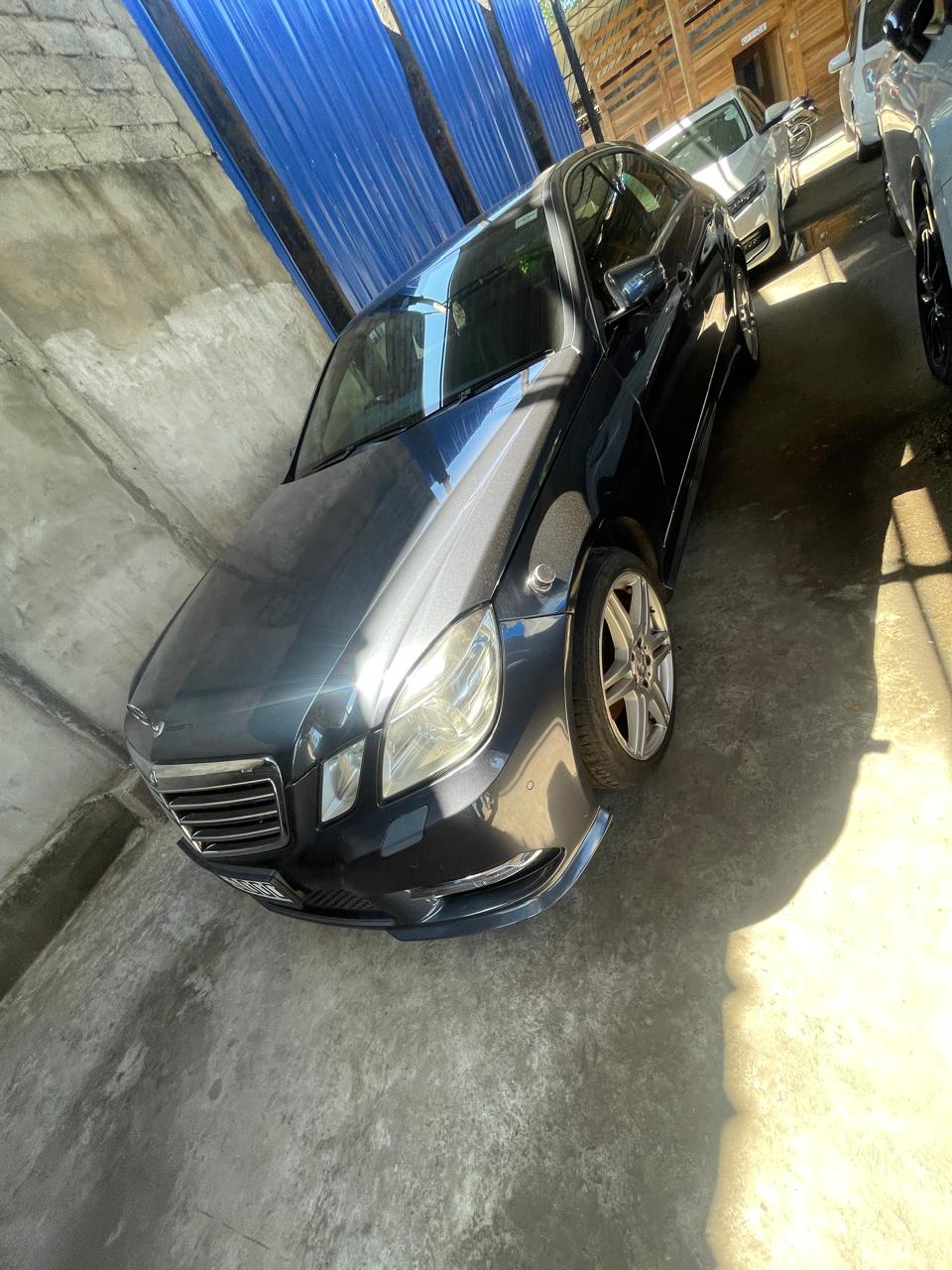 Mercedes Benz E250 2012 - பயன்படுத்தப்பட்டது கார் sale in Sri Lanka - patpat.lk