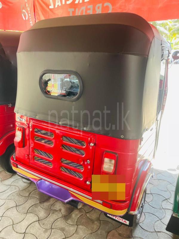 Advertisement image 4