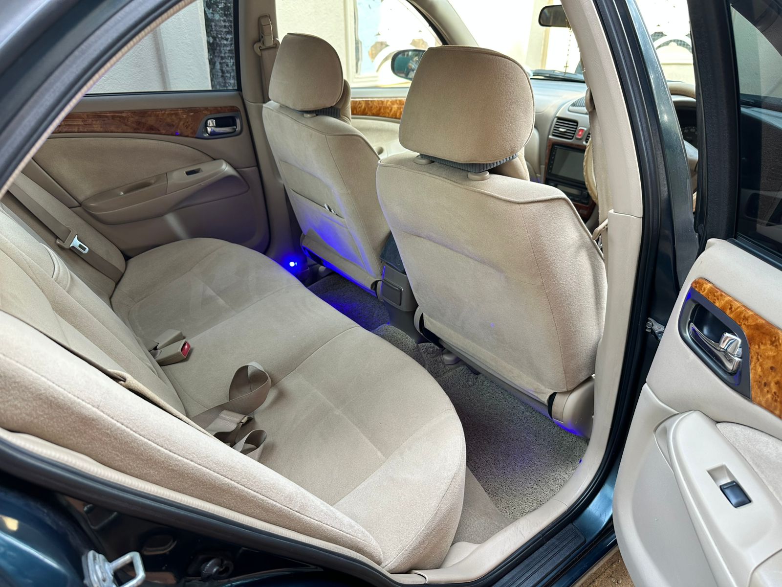 Nissan Bluebird 2003 - பயன்படுத்தப்பட்டது கார் sale in Sri Lanka - patpat.lk