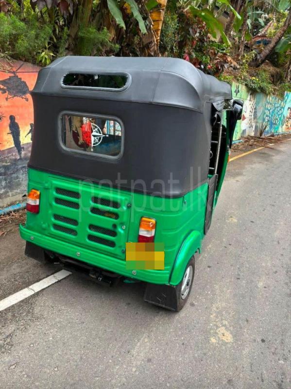 Bajaj Three Wheel 2012 - Used Three wheeler sale in Sri Lanka - patpat.lk