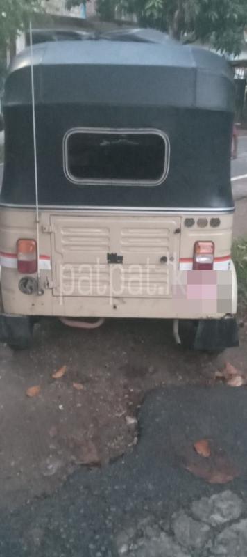Bajaj 2 stroke 1999 - பயன்படுத்தப்பட்டது முச்சக்கர வண்டி sale in Sri Lanka - patpat.lk