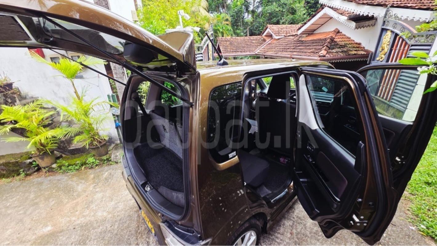 Advertisement image 3