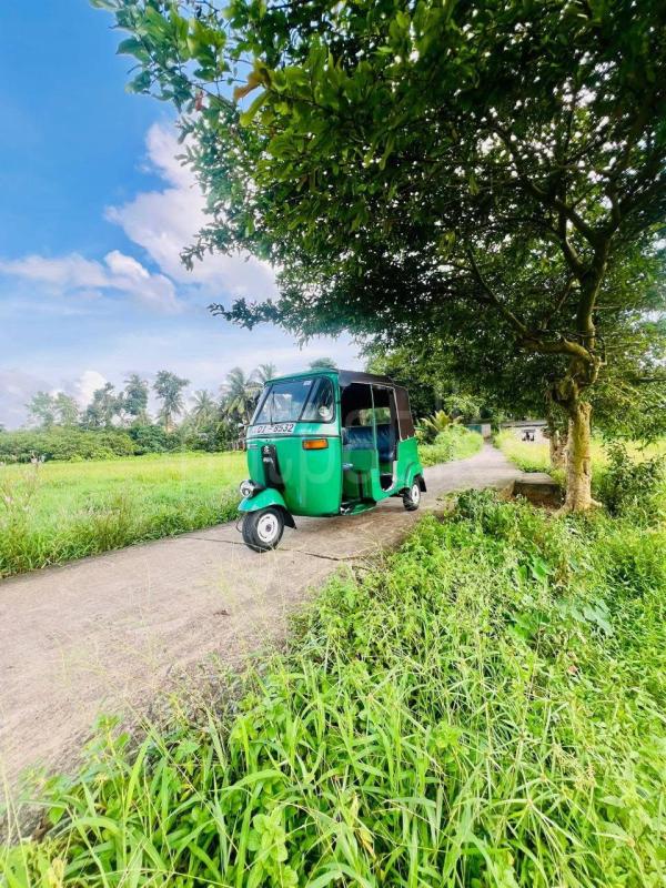 Bajaj Three Wheel 2007 - பயன்படுத்தப்பட்டது முச்சக்கர வண்டி sale in Sri Lanka - patpat.lk