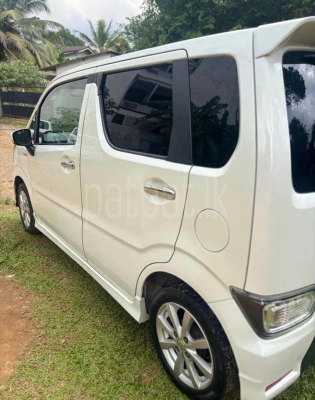 Suzuki Wagon R 2018 - பயன்படுத்தப்பட்டது கார் sale in Sri Lanka - patpat.lk