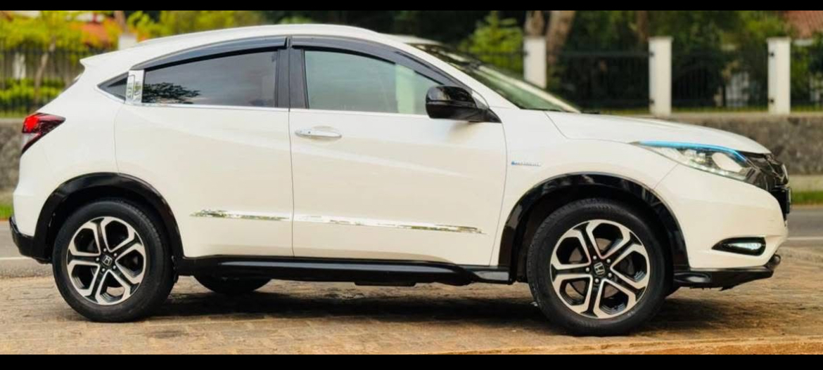 Honda Vezel 2015 - பயன்படுத்தப்பட்டது SUV sale in Sri Lanka - patpat.lk