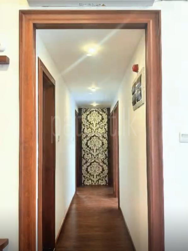 Furnished Apartment for Sale in Bambalapitiya (Colombo 04)