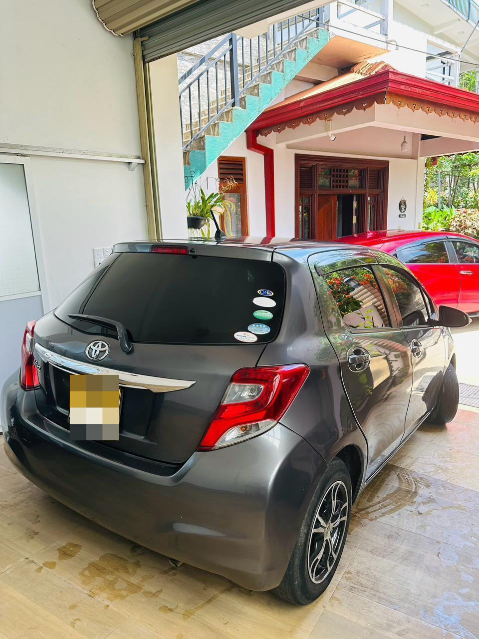 Toyota Vitz 2016 - Used Car sale in Sri Lanka - patpat.lk
