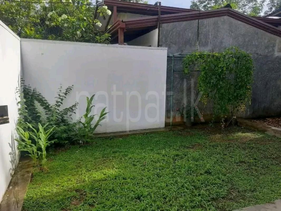 House for Sale in Bandaragama