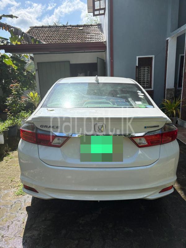 Honda Grace 2015 - Used Car sale in Sri Lanka - patpat.lk