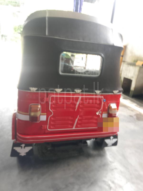 Bajaj Three Wheel 2011 - பயன்படுத்தப்பட்டது முச்சக்கர வண்டி sale in Sri Lanka - patpat.lk