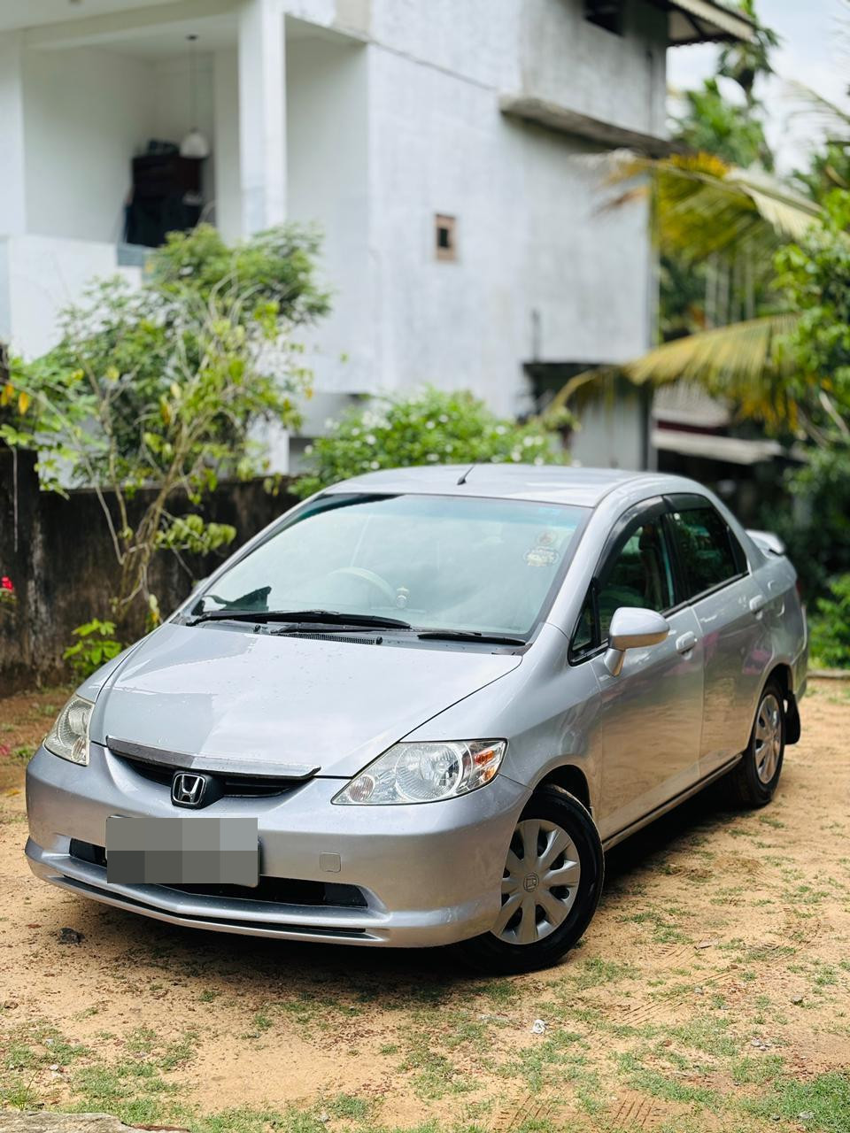 Honda Fit 2006 - பயன்படுத்தப்பட்டது கார் sale in Sri Lanka - patpat.lk