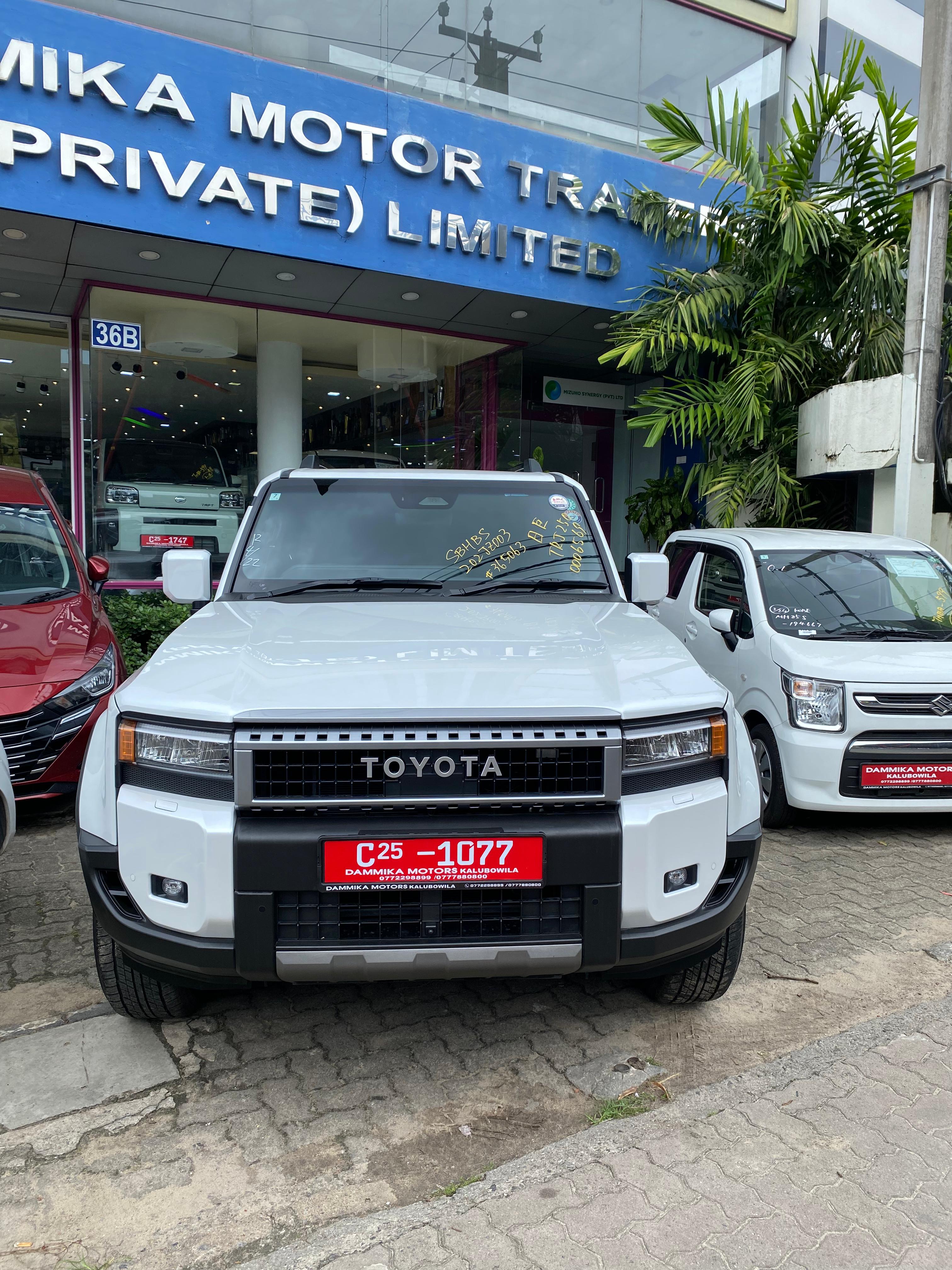 Toyota Land Cruiser 2024