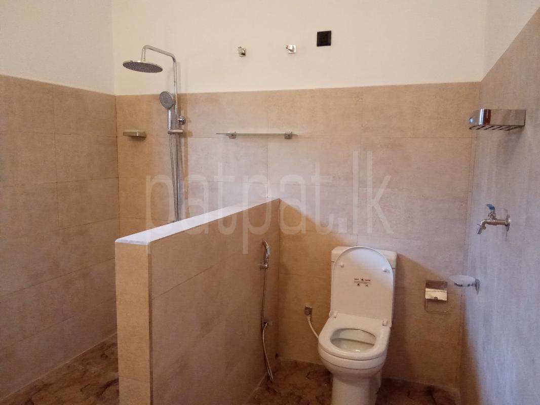 Room for Rent in Kadawatha