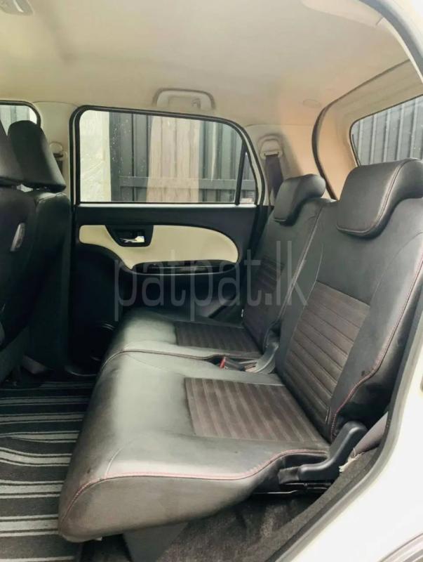 Advertisement image 6