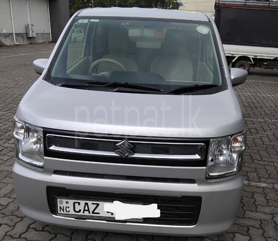 Suzuki Wagon R 2017 - භාවිතා කරන ලද කාර් sale in Sri Lanka - patpat.lk