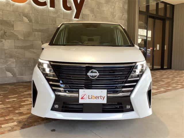 Nissan Serena 2024 - பயன்படுத்தப்பட்டது கார் sale in Sri Lanka - patpat.lk