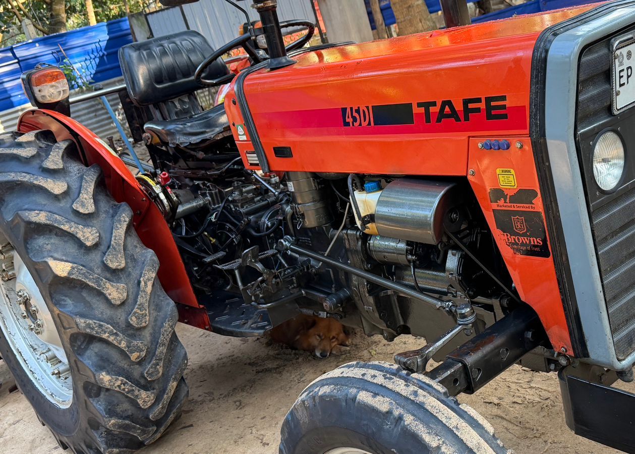 TAFE Tractor 2020 - Used Land sale in Sri Lanka - patpat.lk