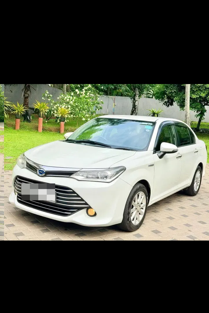 Toyota Axio 2015 - பயன்படுத்தப்பட்டது கார் sale in Sri Lanka - patpat.lk