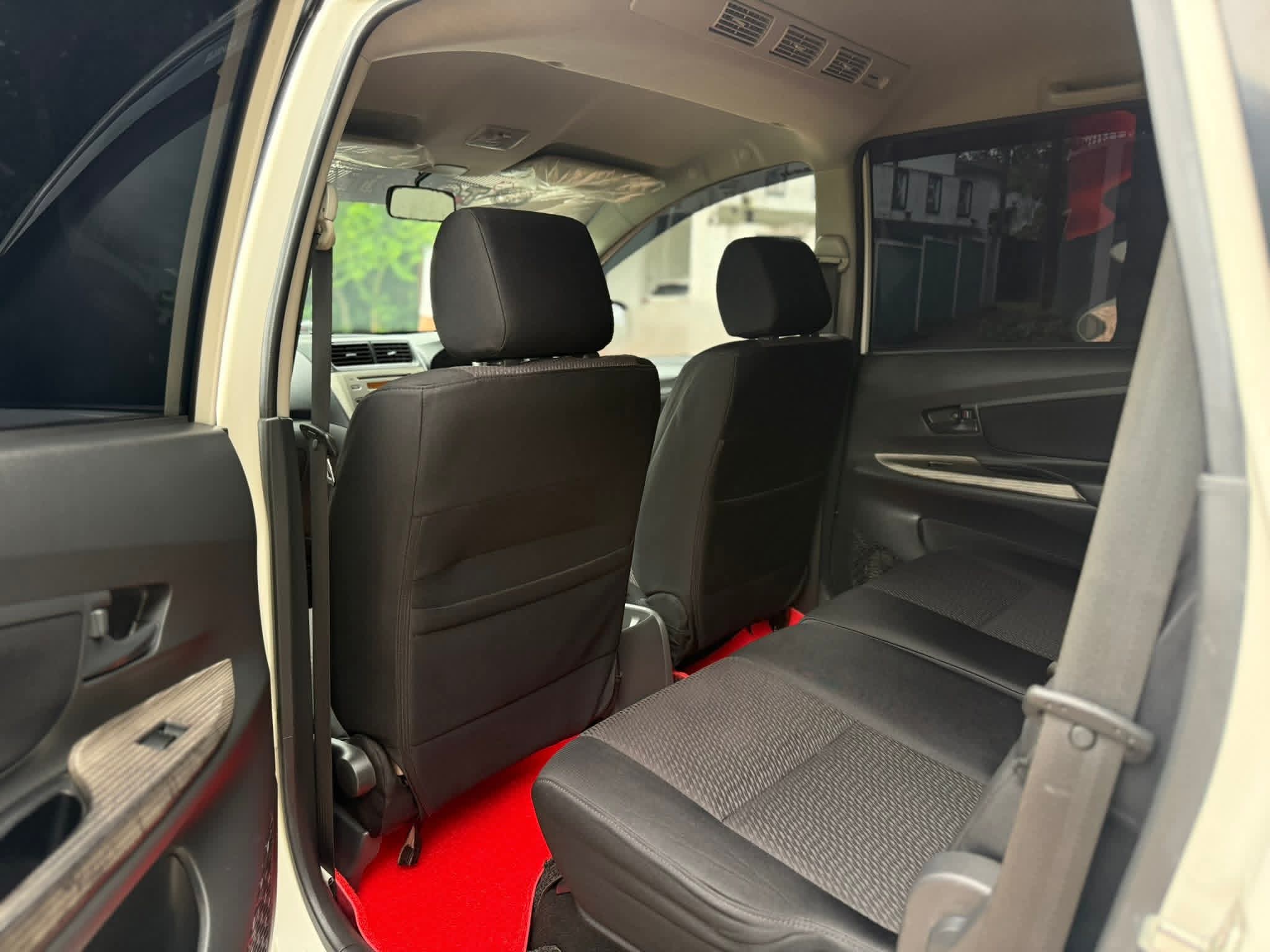 Toyota Avanza 2014 - Used Van sale in Sri Lanka - patpat.lk