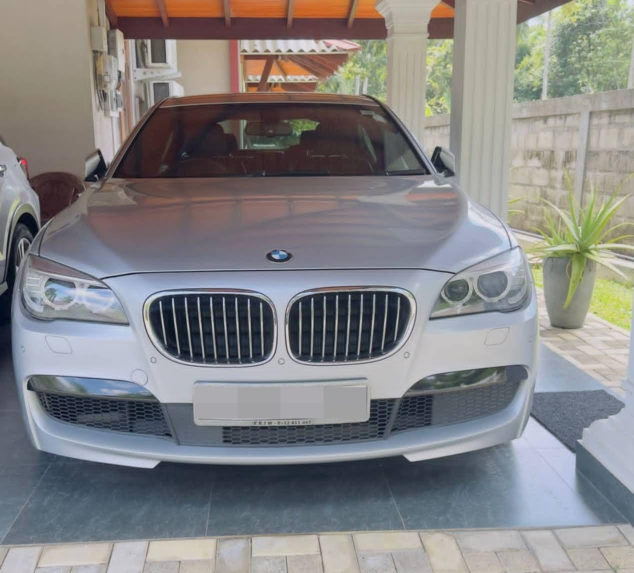 BMW 740I 2014 - பயன்படுத்தப்பட்டது கார் sale in Sri Lanka - patpat.lk