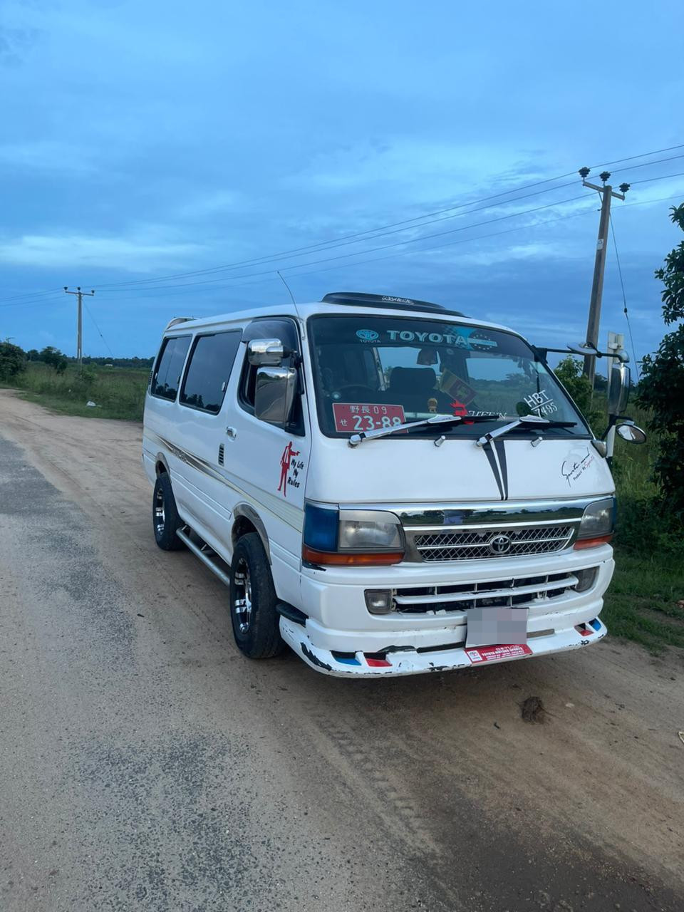 Toyota Hiace 1991 - Reconditioned Van sale in Sri Lanka - patpat.lk