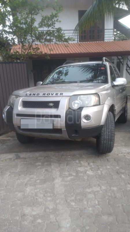 Land Rover Freelander 2000 - பயன்படுத்தப்பட்டது SUV sale in Sri Lanka - patpat.lk