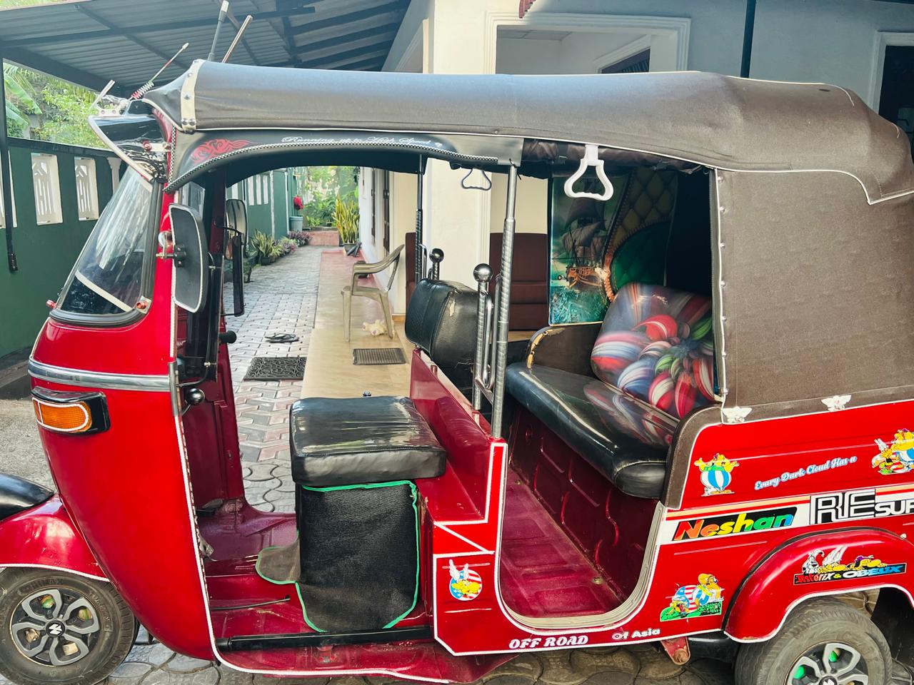 Bajaj Three Wheel 2006 - பயன்படுத்தப்பட்டது முச்சக்கர வண்டி sale in Sri Lanka - patpat.lk