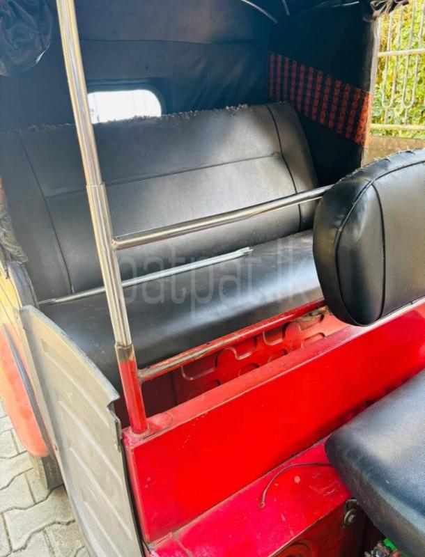 Advertisement image 4