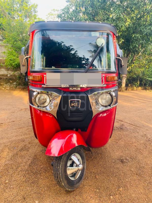 Bajaj Three Wheel 2016 - பயன்படுத்தப்பட்டது முச்சக்கர வண்டி sale in Sri Lanka - patpat.lk