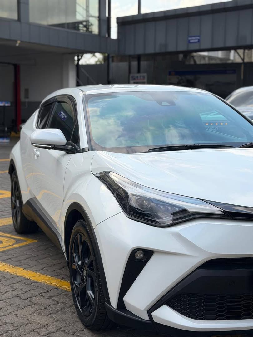 Toyota CHR 2023 - Used SUV sale in Sri Lanka - patpat.lk