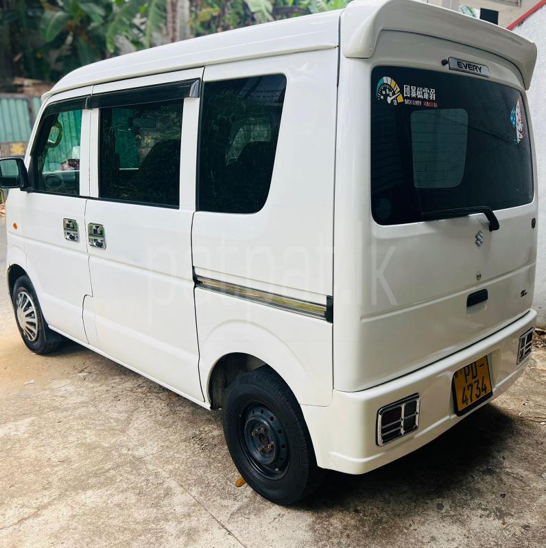 Advertisement image 5