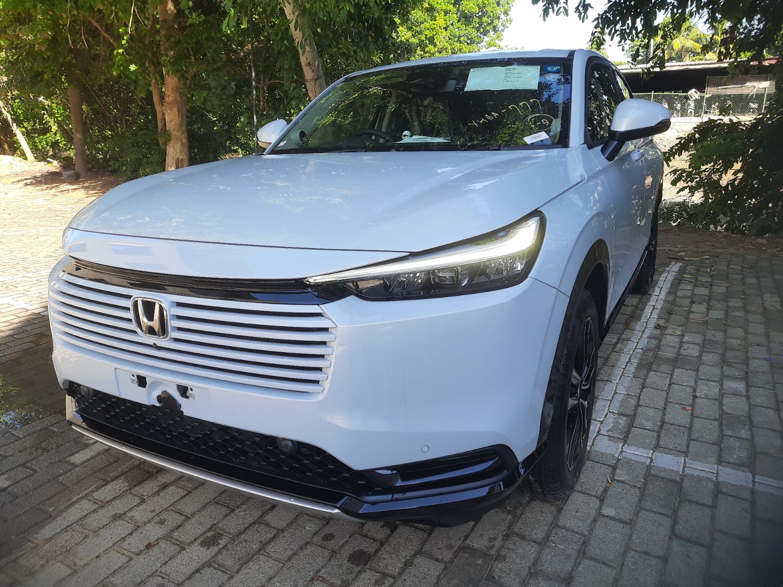 Honda Vezel 2026 ads-image-1