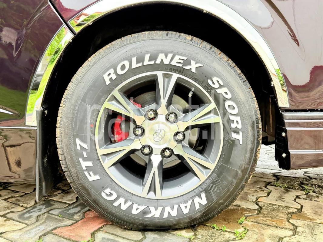 Advertisement image 6