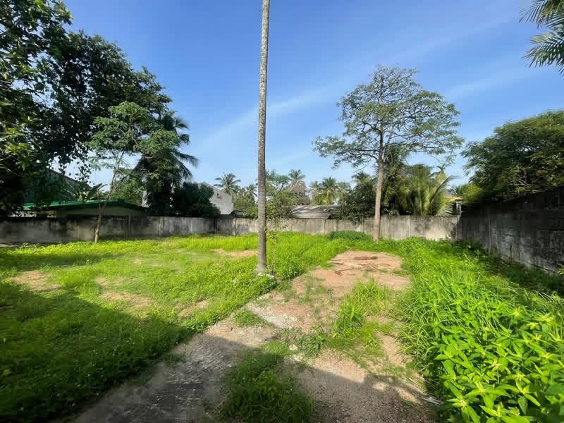 Residential Land for Sale in Pelawatta
