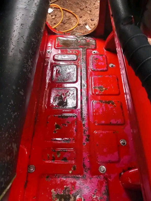 Bajaj Three Wheel 2015 - பயன்படுத்தப்பட்டது முச்சக்கர வண்டி sale in Sri Lanka - patpat.lk