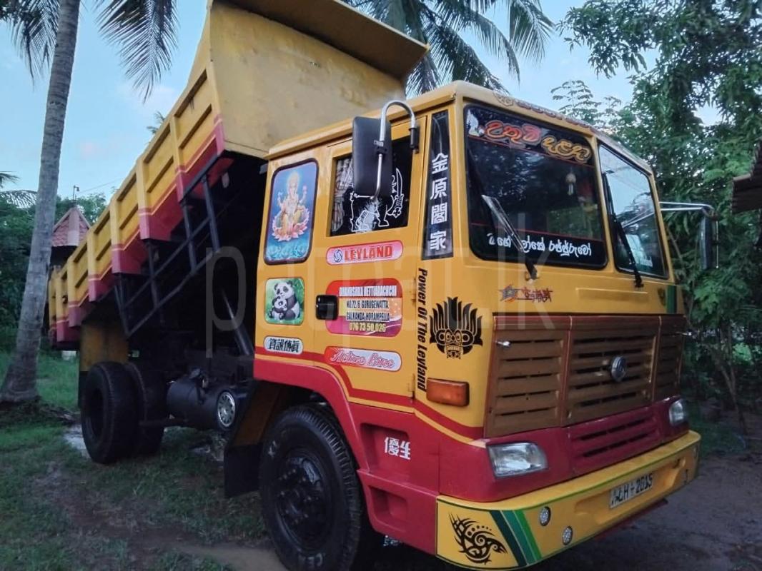 Ashok Leyland Tipper 2021 - பயன்படுத்தப்பட்டது டிரக் sale in Sri Lanka - patpat.lk