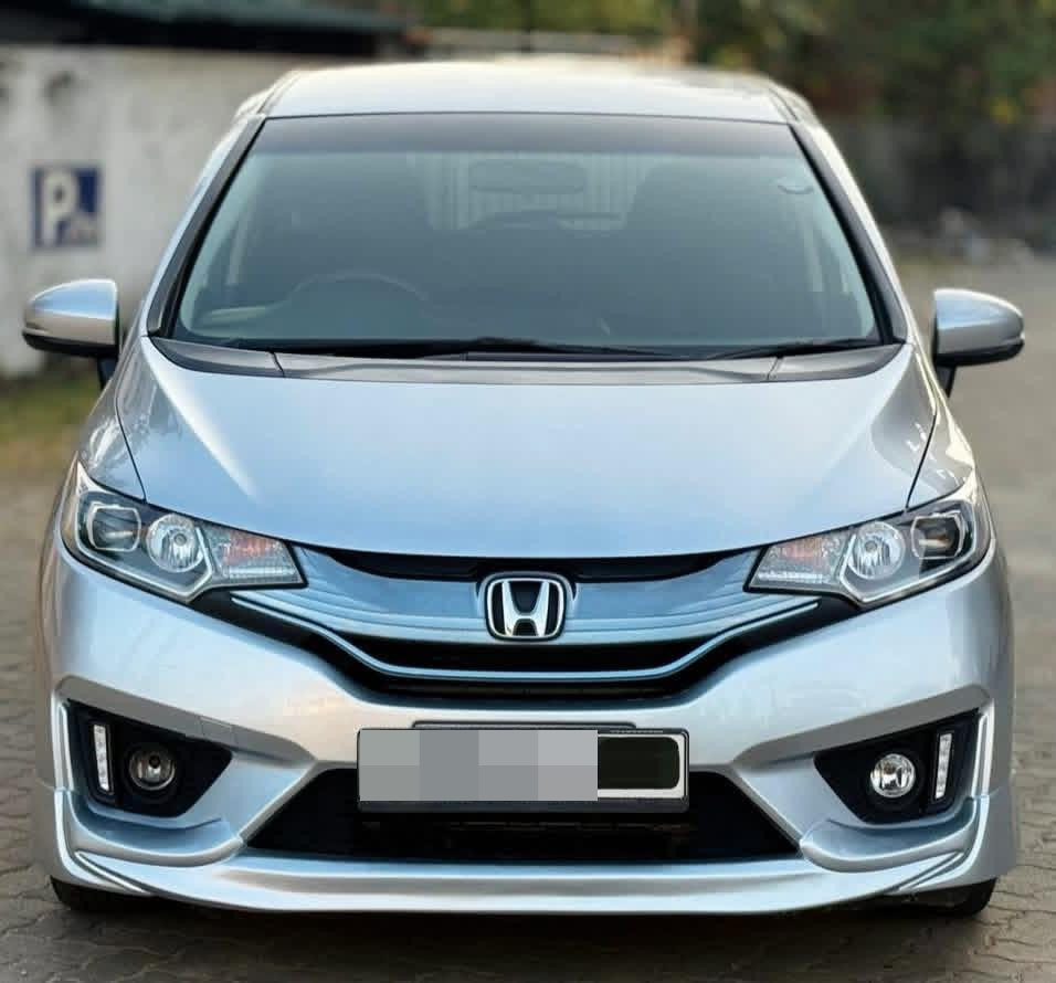 Honda Fit 2014 ads-image-1