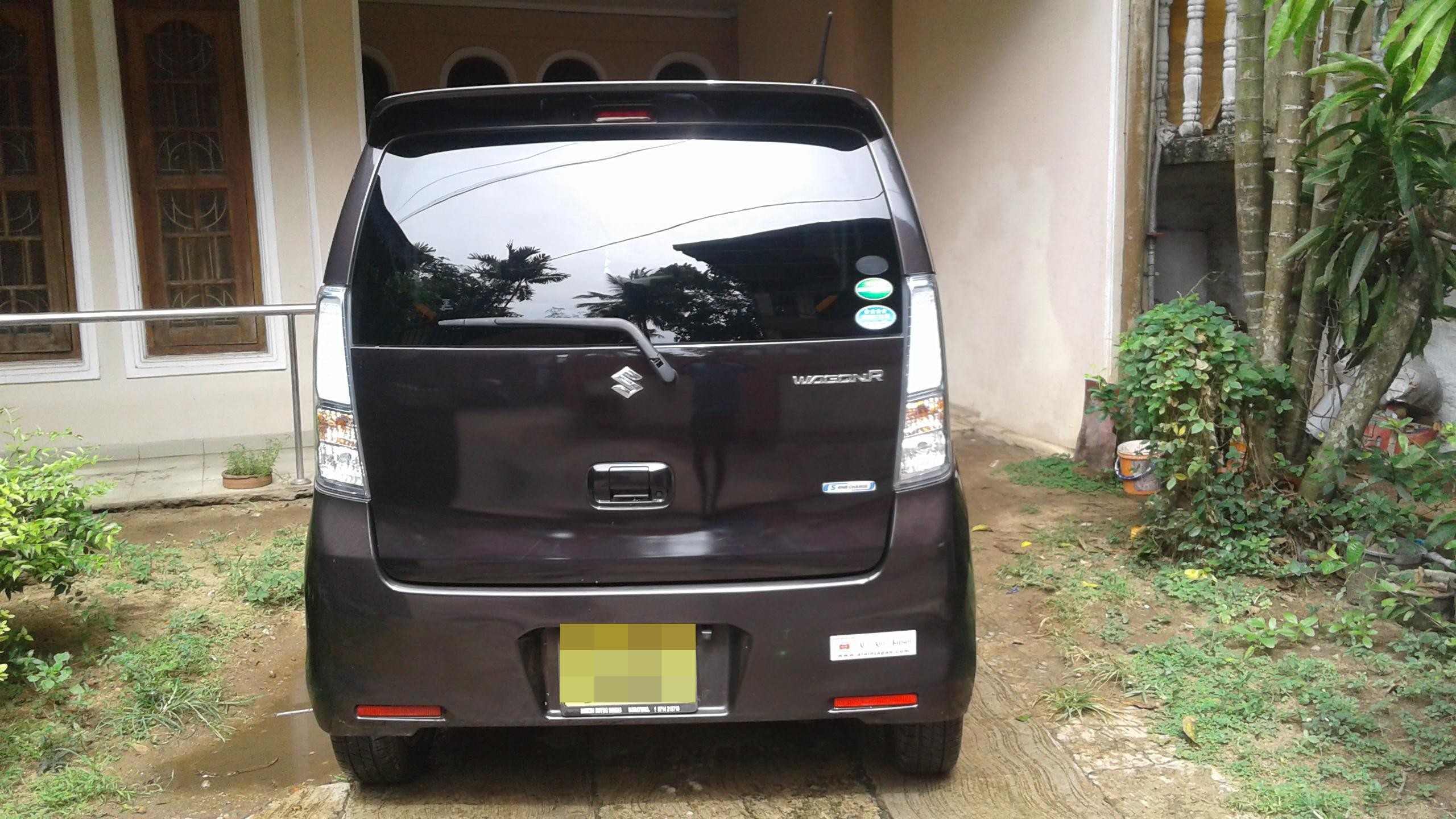 Suzuki Wagon R 2014 - பயன்படுத்தப்பட்டது கார் sale in Sri Lanka - patpat.lk