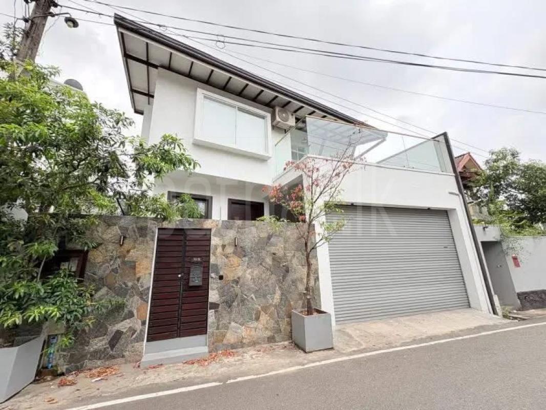 House for Sale in Talawatugoda ads-image-1