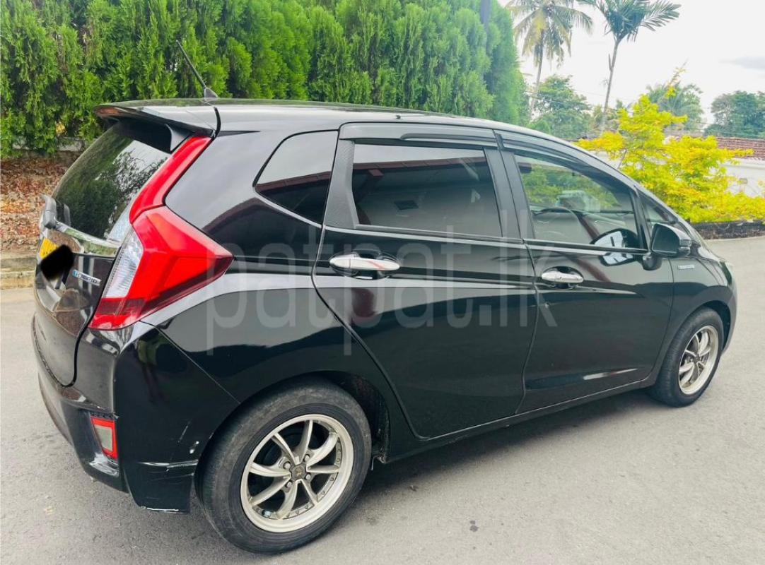 Advertisement image 5