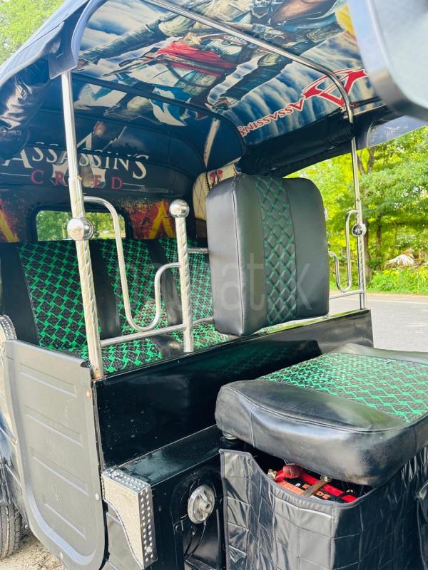 Advertisement image 6