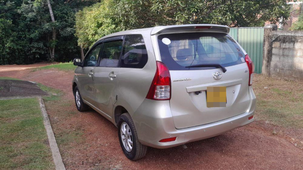 Toyota Avanza 2013 - பயன்படுத்தப்பட்டது கார் sale in Sri Lanka - patpat.lk